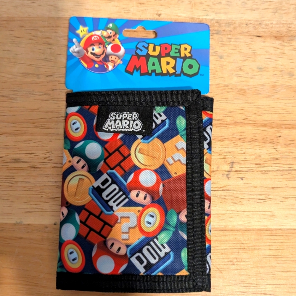 Nintendo Blue and Red Super Mario Toy Accessory Bioworld Brand New With Tag